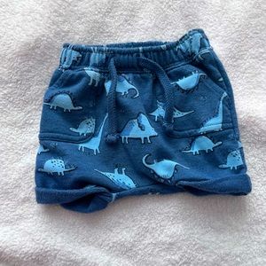 Old Navy Shorts~0-3 months